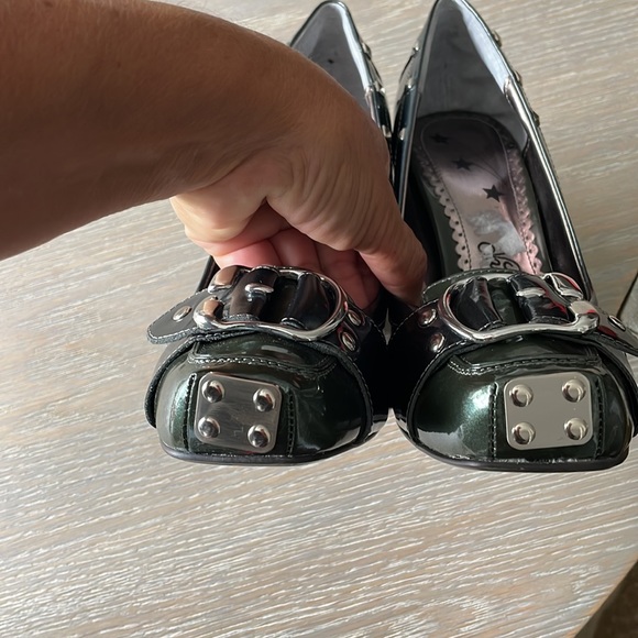 Naughty Monkey Green Buckle Studded pumps, size 8 - Picture 4 of 11